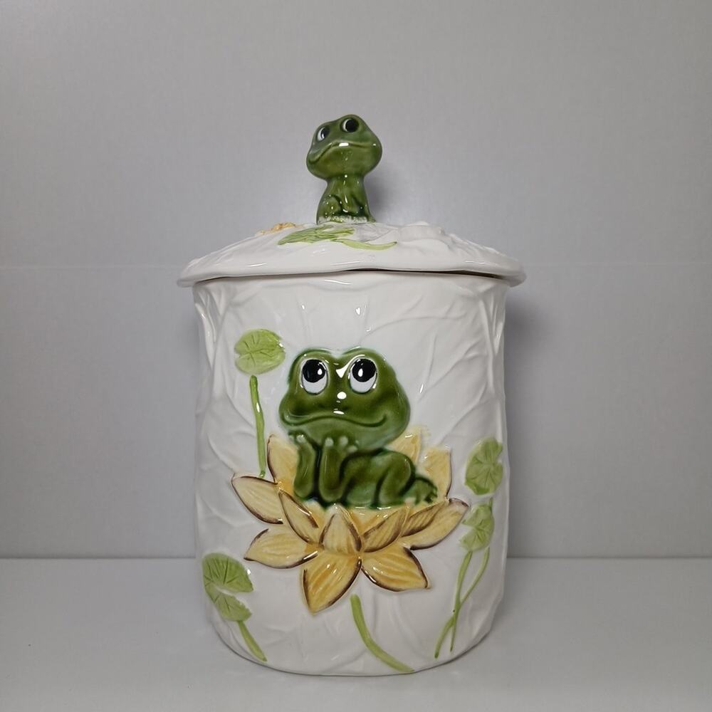 Vintage Frog Canister w Lid White Green Sears Roebuck 1978 Japan * Medium